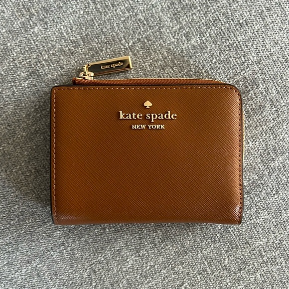 Kate Spade Wallet - Picture 2 of 4